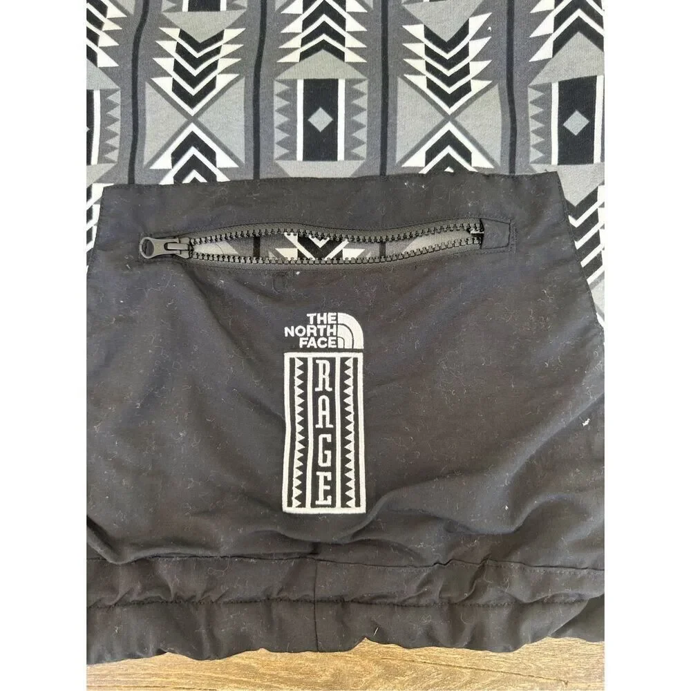 The North Face 92 Rage Fleece Crewneck Sweatshirt Black Aztec Print Men's Size L